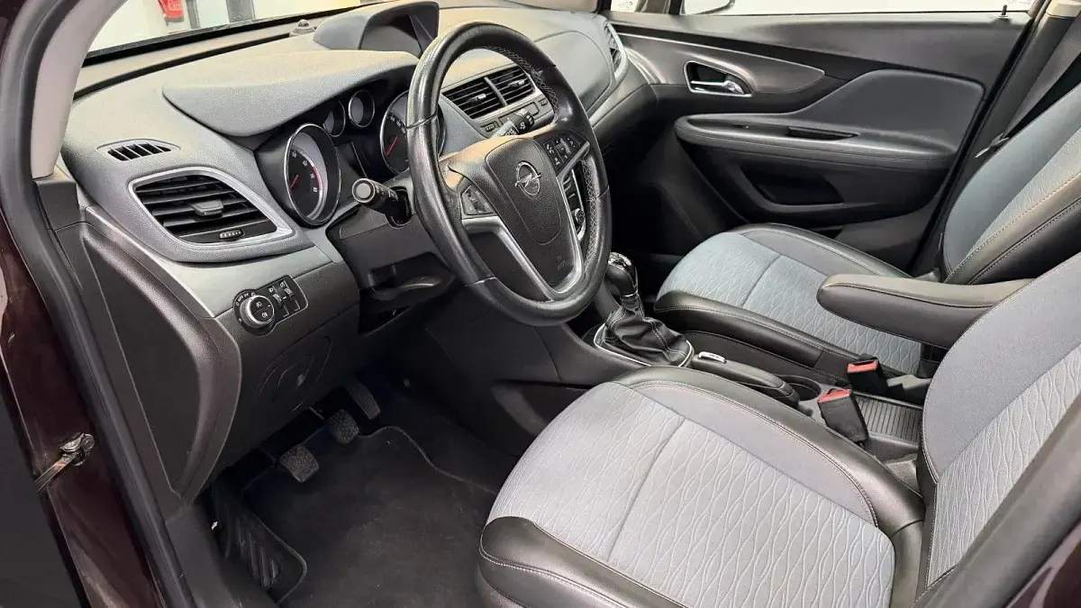 Gebraucht Opel Mokka Innovation 140 PS (102 kW) 2016 Violet SUV