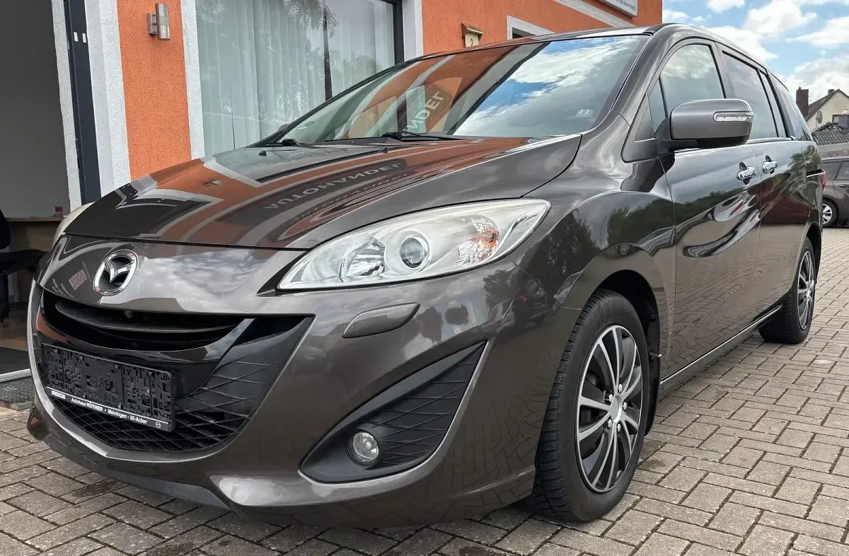 Gebraucht Mazda 5 115 PS (84 kW) 2015 Grün Van / Kleinbus