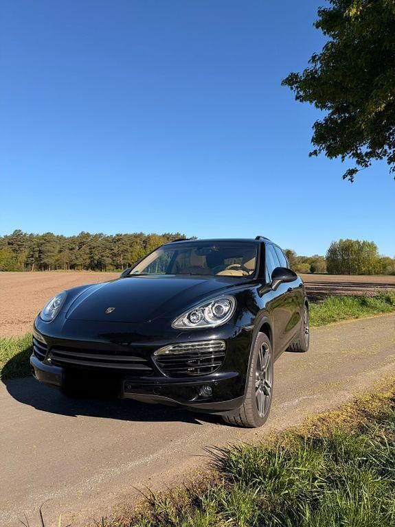Usata Porsche Cayenne 245 CV (180 kW) 2012 Nero SUV