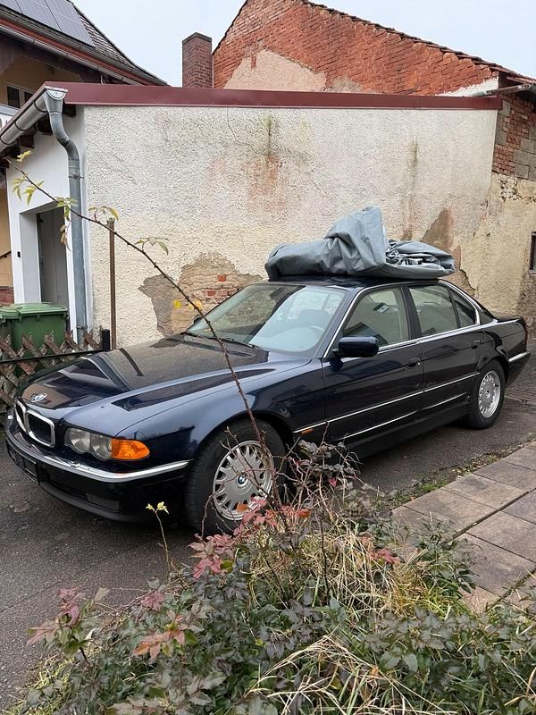 Gebraucht BMW 740 286 PS (210 kW) 1999 Blau Limousine