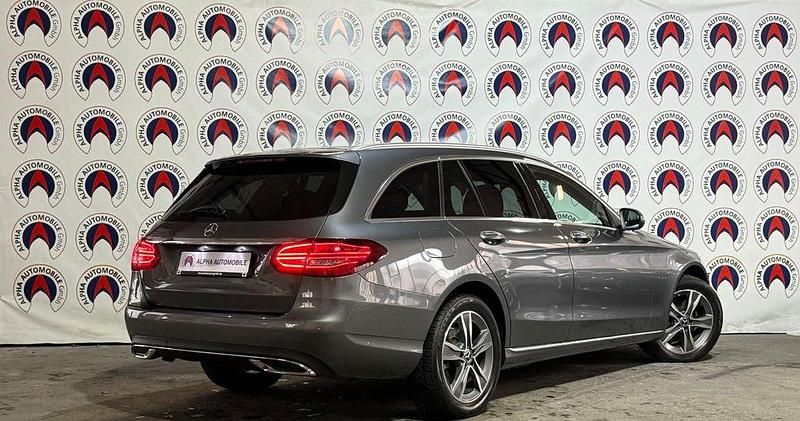 Gebraucht Mercedes C200 184 PS (135 kW) 2018 Selenitgrau Kombi