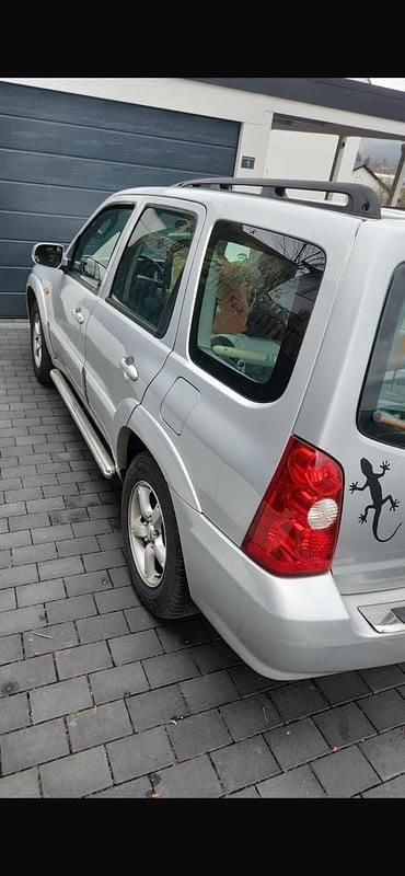 Gebraucht Mazda Tribute 124 PS (91 kW) 2004 Grau SUV