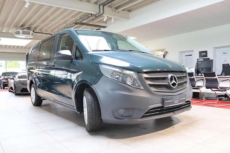 Gebraucht Mercedes Vito 114 PS (83 kW) 2016 Granitgrün Van