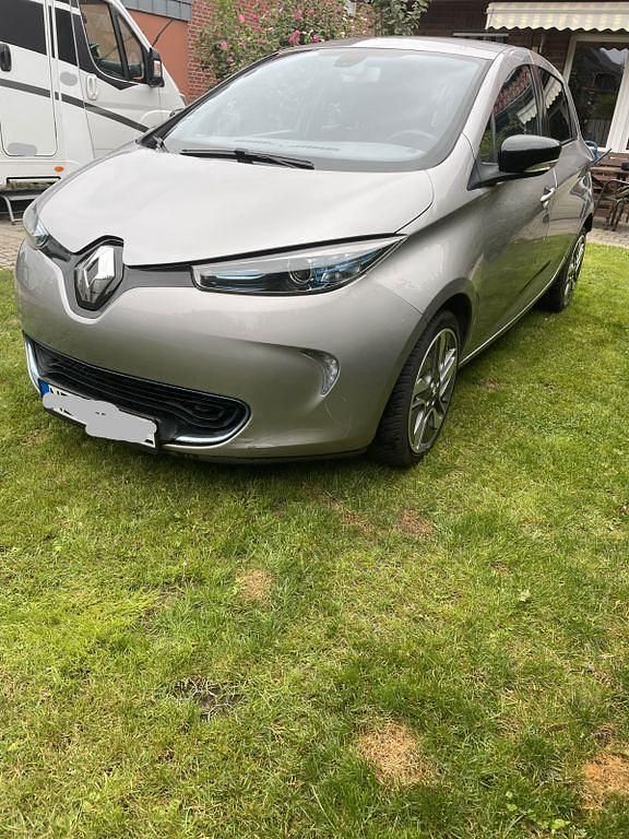 Grau Gebraucht 2015 Renault Zoe Kleinwagen | 4.699 € (Fairer Preis) - Bild 1/4