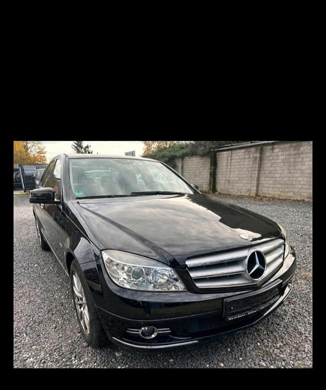 Gebraucht Mercedes C200 184 PS (135 kW) 2008 Schwarz Limousine