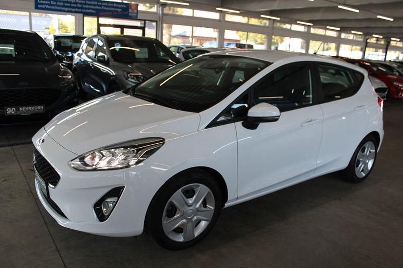 Gebraucht Ford Fiesta Cool & Connect 86 PS (63 kW) 2020 Weiß Kleinwagen