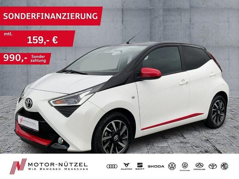 Gebraucht Toyota Aygo 72 PS (52 kW) 2021 Super white Kleinwagen
