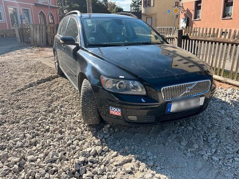 Schwarz Gebraucht 2004 Volvo V50 Kombi | 1.500 € - Bild 1/4
