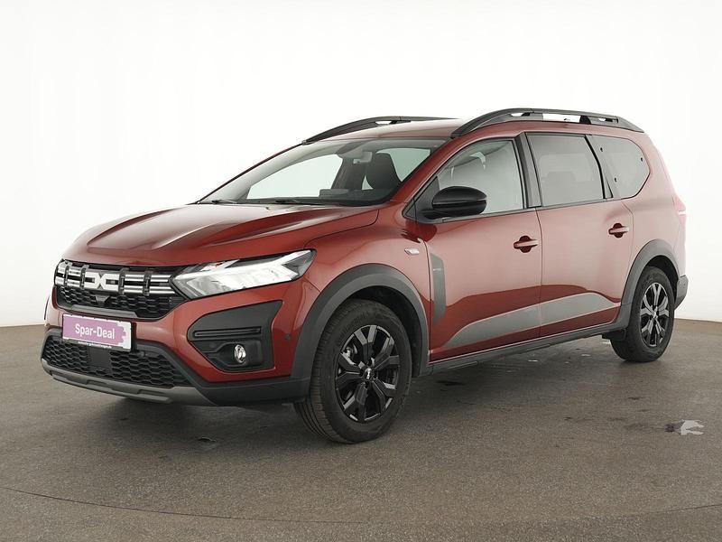 Braun Gebraucht 2023 Dacia Jogger Comfort Van / Kleinbus | 22.595 € (Fairer Preis) - Bild 1/4