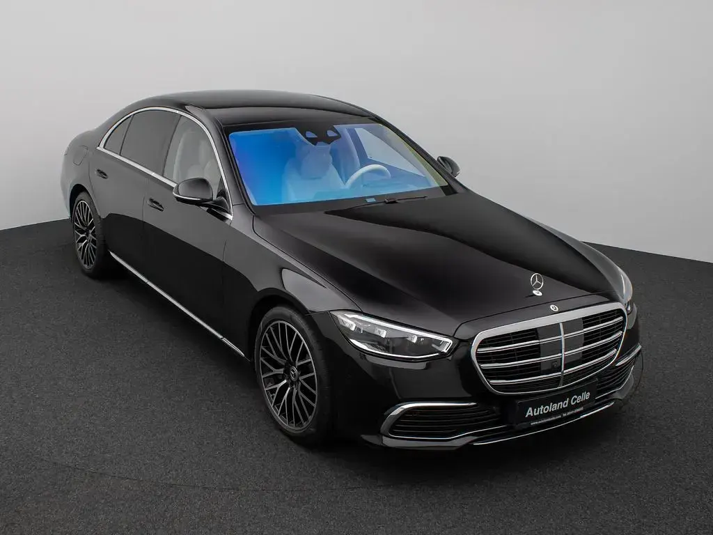 Gebraucht Mercedes S400 330 PS (242 kW) 2023 Obsidian schwarz metallic Limousine