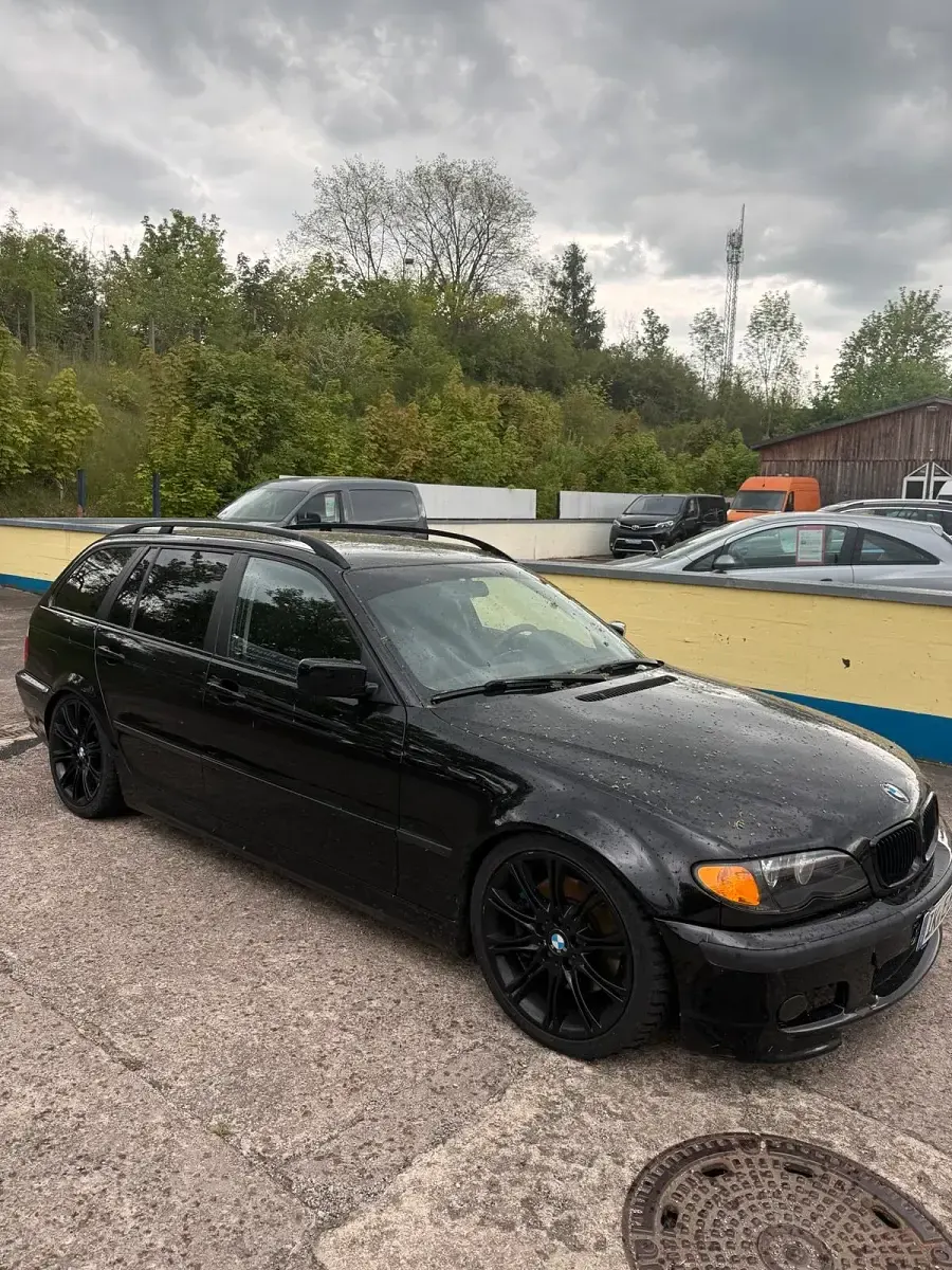 Gebraucht BMW 330 184 PS (135 kW) 2002 Kombi