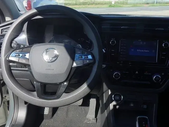 Gebraucht SsangYong Korando 139 kW (190 PS) 2024 Weiß SUV
