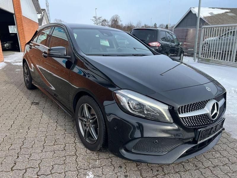 Gebraucht Mercedes A200 AMG line 136 PS (100 kW) 2017 Schwarz Limousine
