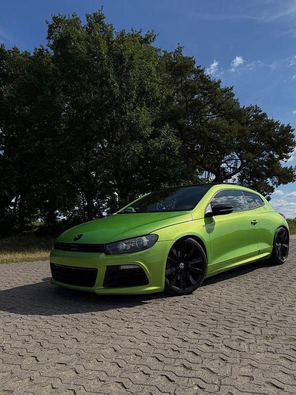Grün Gebraucht 2011 VW Scirocco R-line Coupé | 9.850 € (Teuer) - Bild 1/4