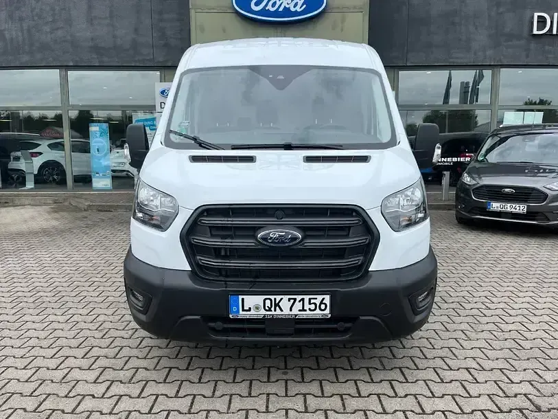 Gebraucht Ford Transit Trend 131 PS (96 kW) 2024 Weiss Pickup