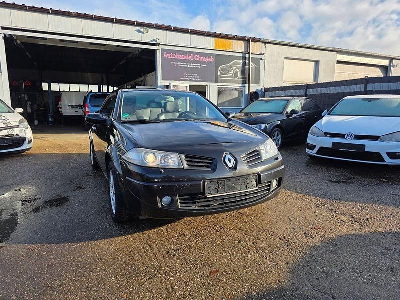 Schwarz Gebraucht 2006 Renault Mégane Cabriolet Dynamique Cabrio | 3.300 € (Fairer Preis) - Bild 1/4