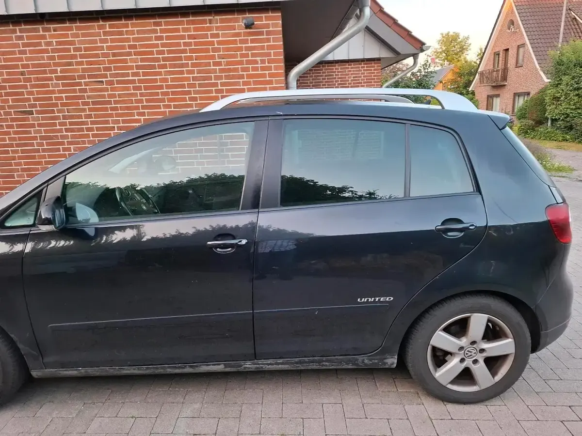 Gebraucht VW Golf Plus 122 PS (89 kW) 2008 Schwarz Van / Kleinbus