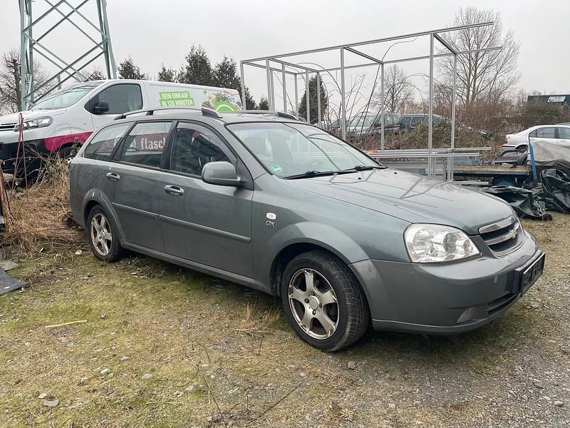 Gebraucht Chevrolet Nubira CDX 121 PS (88 kW) 2010 Grau Limousine