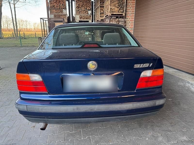 Brugt BMW 316 1996 Blå Sedan