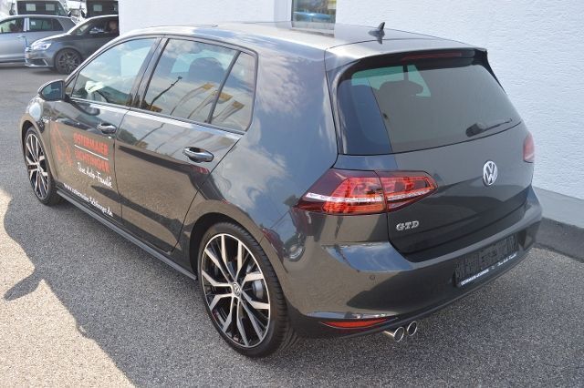Gebraucht VW Golf VII GTD 184 PS (135 kW) 2016 Grau metallic Limousine