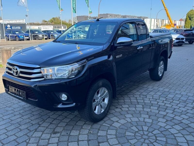 Schwarz Gebraucht 2019 Toyota HiLux Abholung | 16.750 € (Fairer Preis) - Bild 1/4