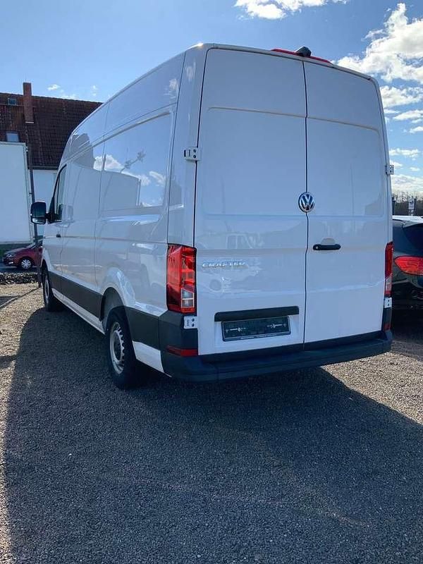 Neu VW Crafter 140 PS (102 kW) 2025 Candyweiß Van