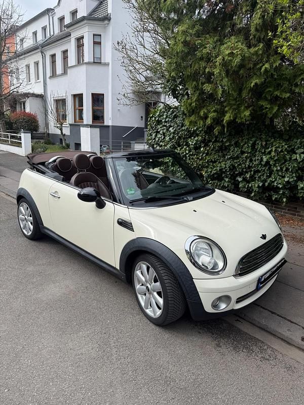 Second-hand Mini Cooper Cabriolet 122 CP (89 kW) 2009 Bej Cabrio
