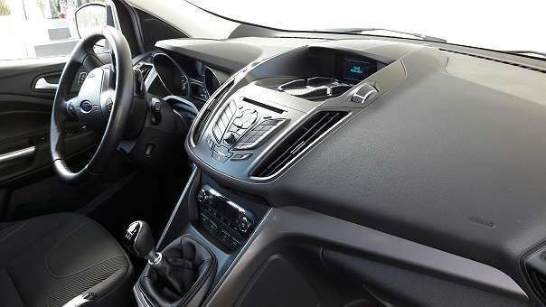 Gebraucht Ford Kuga Trend 150 PS (110 kW) 2014 Silber metallic SUV