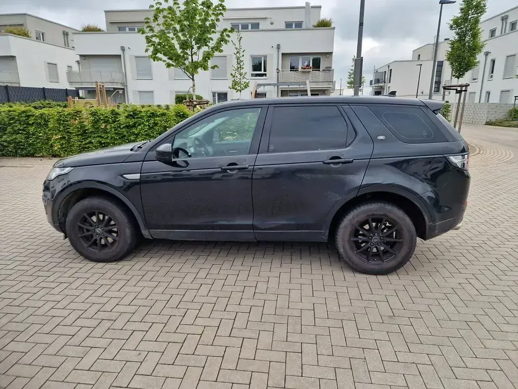 Gebraucht Land Rover Discovery Sport 150 PS (110 kW) 2015 Schwarz SUV