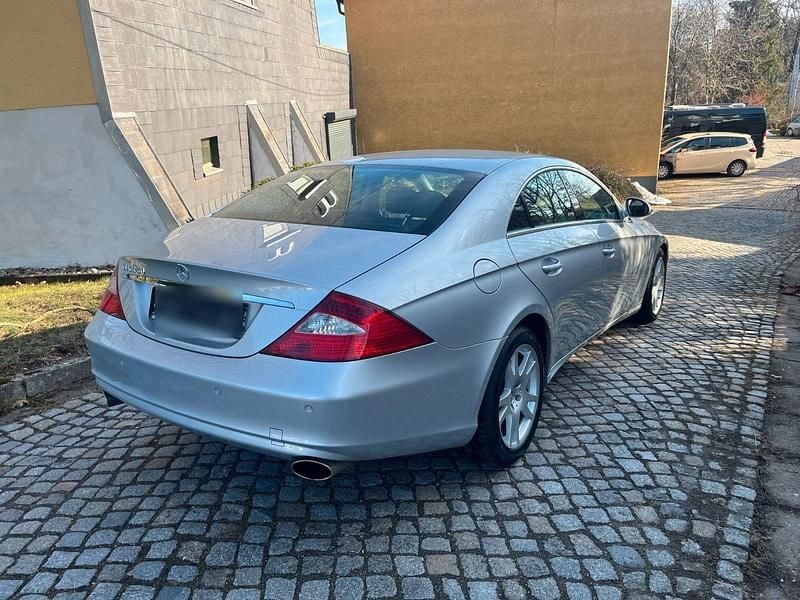 Gebraucht Mercedes CLS350 272 PS (200 kW) 2005 Silber Coupé