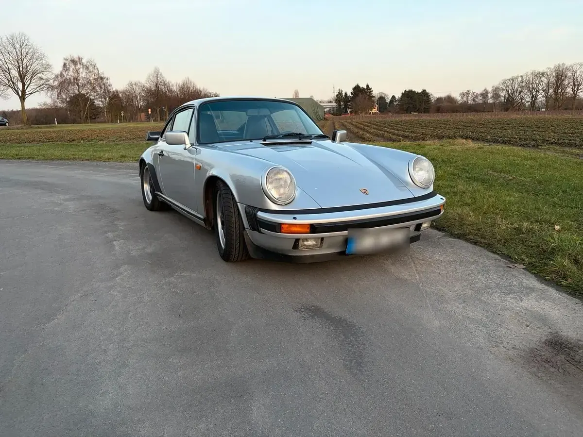 Gebraucht Porsche 911 Carrera 231 PS (169 kW) 1986 Silber Coupé