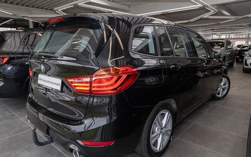 Gebraucht BMW 218 Advantage 150 PS (110 kW) 2023 Schwarz Kombi