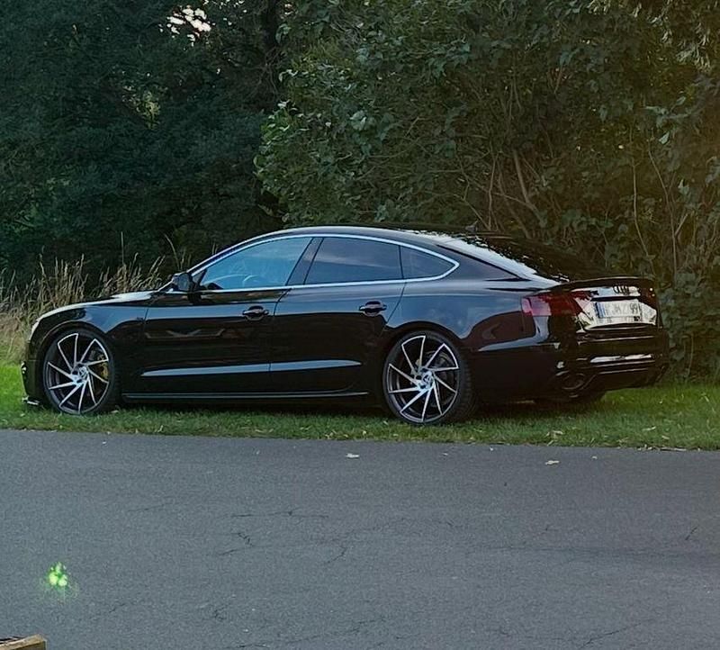 Schwarz Gebraucht 2017 Audi A5 Sportback S-Line Limousine | 21.999 € (Etwas zu teuer) - Bild 1/4