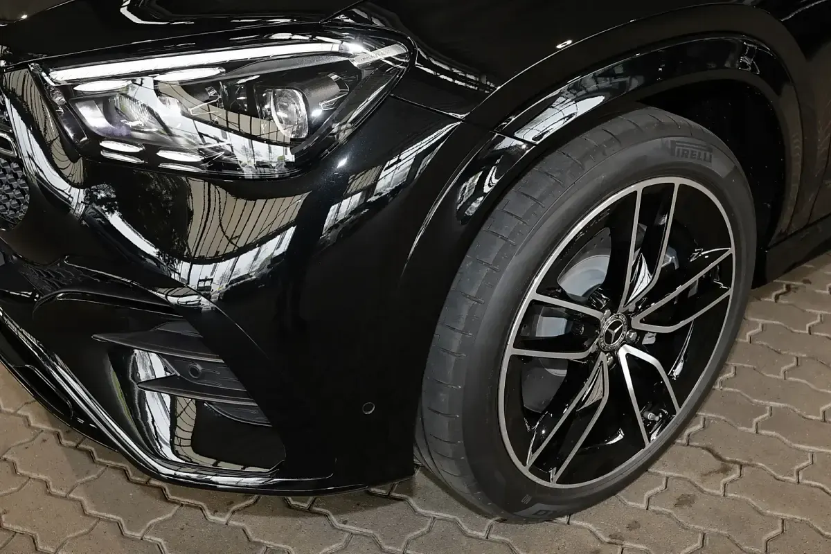 Gebraucht Mercedes GLE450 AMG AMG 367 PS (269 kW) 2026 Metalliclack obsidianschwarz met SUV