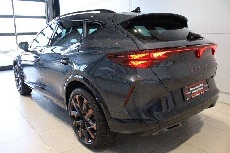 Gebraucht Cupra Formentor 150 PS (110 kW) 2025 Magnetic grau metallic SUV