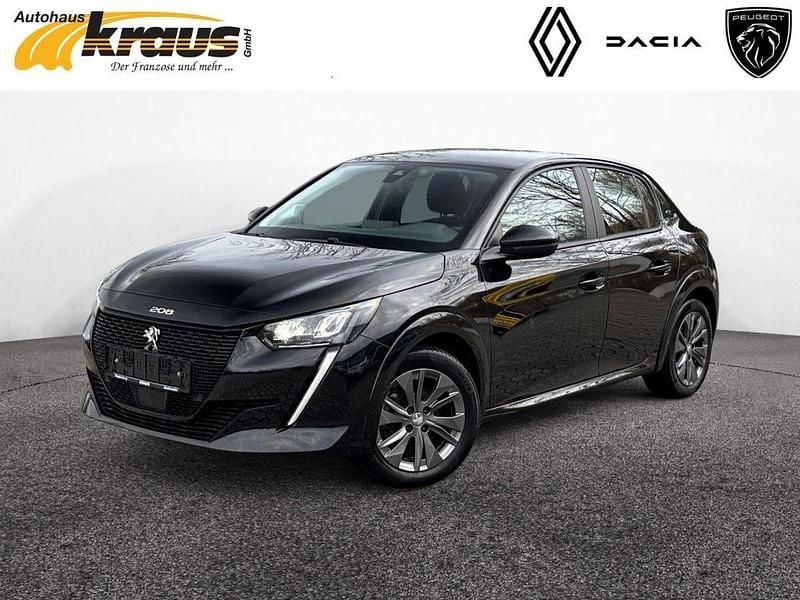 Schwarz metalliclackierung Gebraucht 2021 Peugeot e-208 Active Kleinwagen | 14.477 € (Guter Preis) - Bild 1/4