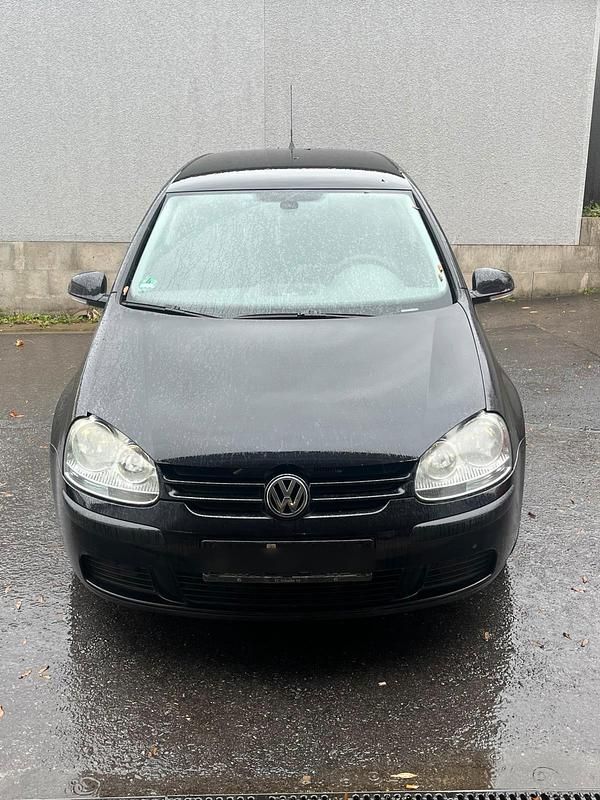 Schwarz Gebraucht 2006 VW Golf V Kleinwagen | 1.300 € (Superpreis) - Bild 1/4