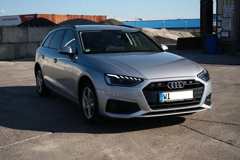 Gebraucht Audi A4 Advanced 136 PS (100 kW) 2020 Silber Kombi