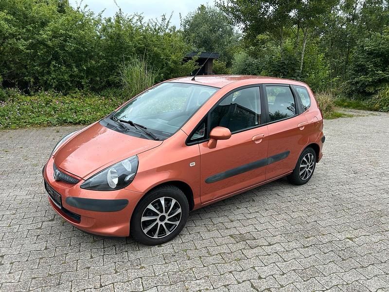Violet Gebraucht 2007 Honda Jazz Kleinwagen | 2.490 € (Fairer Preis) - Bild 1/4