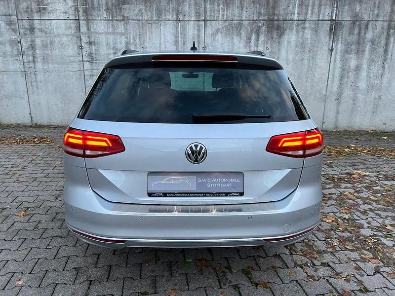 Gebraucht VW Passat Comfortline 150 PS (110 kW) 2018 Silber Kombi