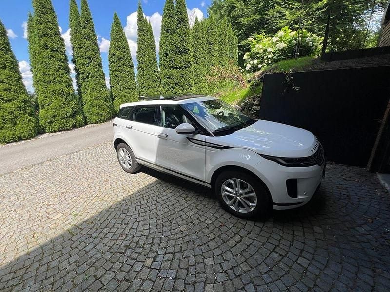 Weiß Gebraucht 2022 Land Rover Range Rover evoque SE SUV | 35.500 € (Superpreis) - Bild 1/4