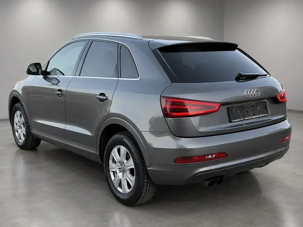 Gebraucht Audi Q3 Ambiente 140 PS (102 kW) 2013 Grau SUV