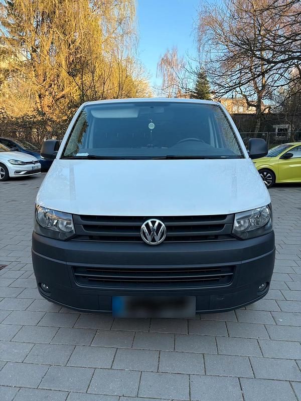 Gebraucht VW Transporter 140 PS (102 kW) 2014 Weiß Van