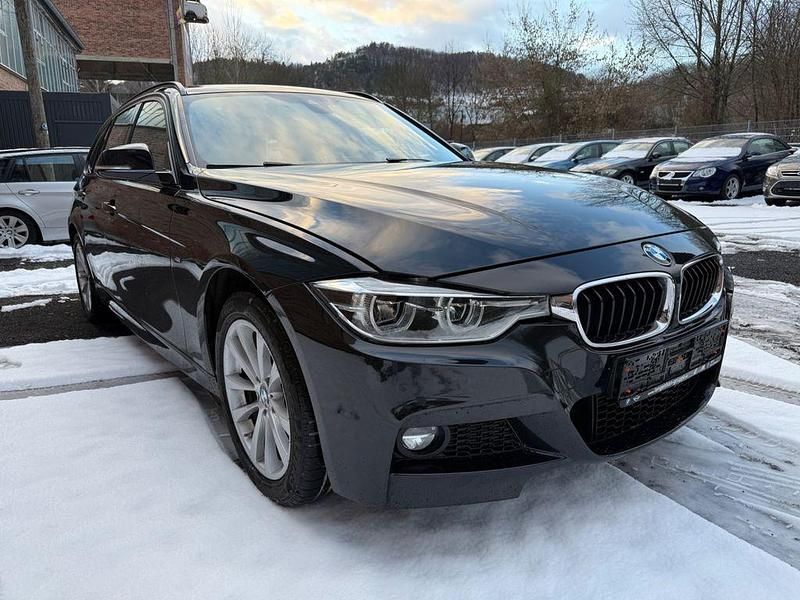 Gebraucht BMW 320 M Sport 190 PS (139 kW) 2018 Schwarz Kombi