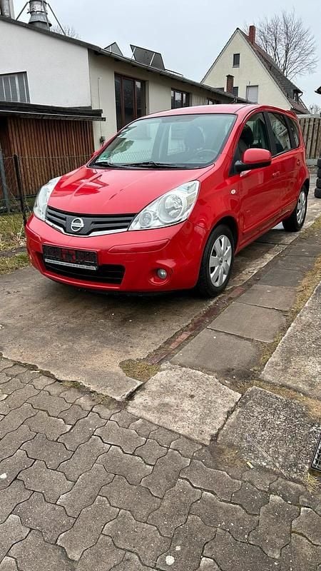 Gebraucht Nissan Note 88 PS (64 kW) 2009 Rot Kleinwagen