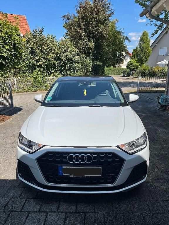 Gebraucht Audi A1 Sportback Sport 95 PS (69 kW) 2021 Weiß Kleinwagen