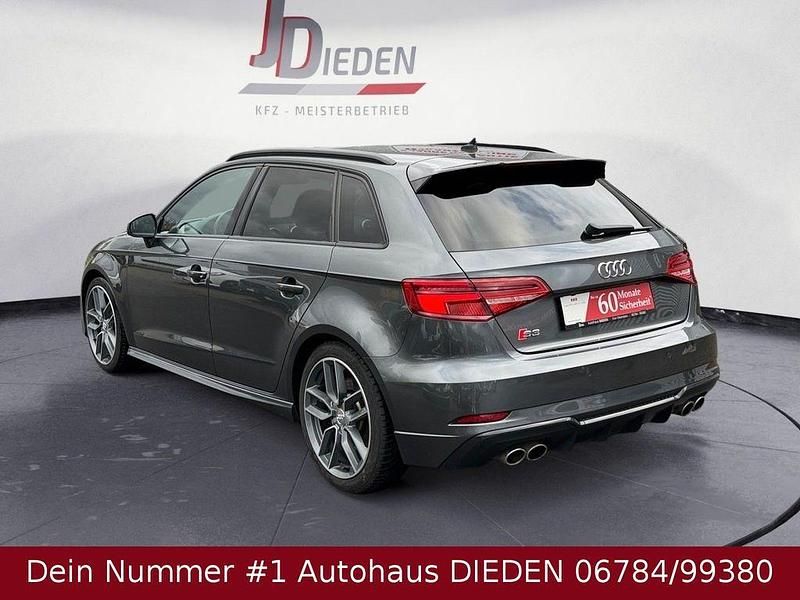 Gebraucht Audi S3 Ambiente 300 PS (220 kW) 2019 Grau Limousine