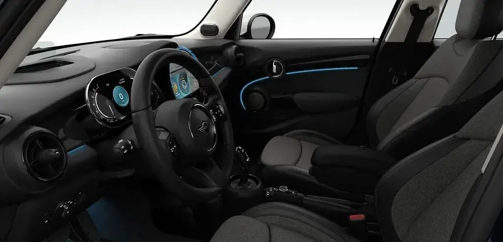 Gebraucht Mini Cooper 136 PS (100 kW) 2023 Schwarz Kleinwagen