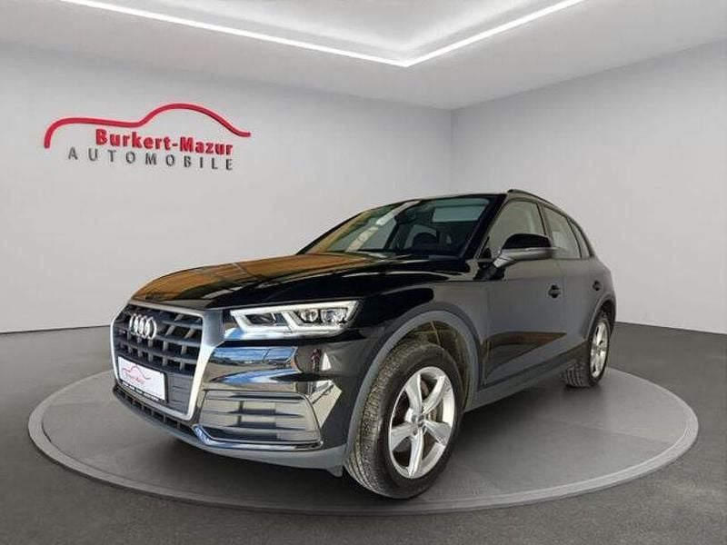 Schwarz Gebraucht 2019 Audi Q5 Ambiente SUV | 26.985 € (Superpreis) - Bild 1/4
