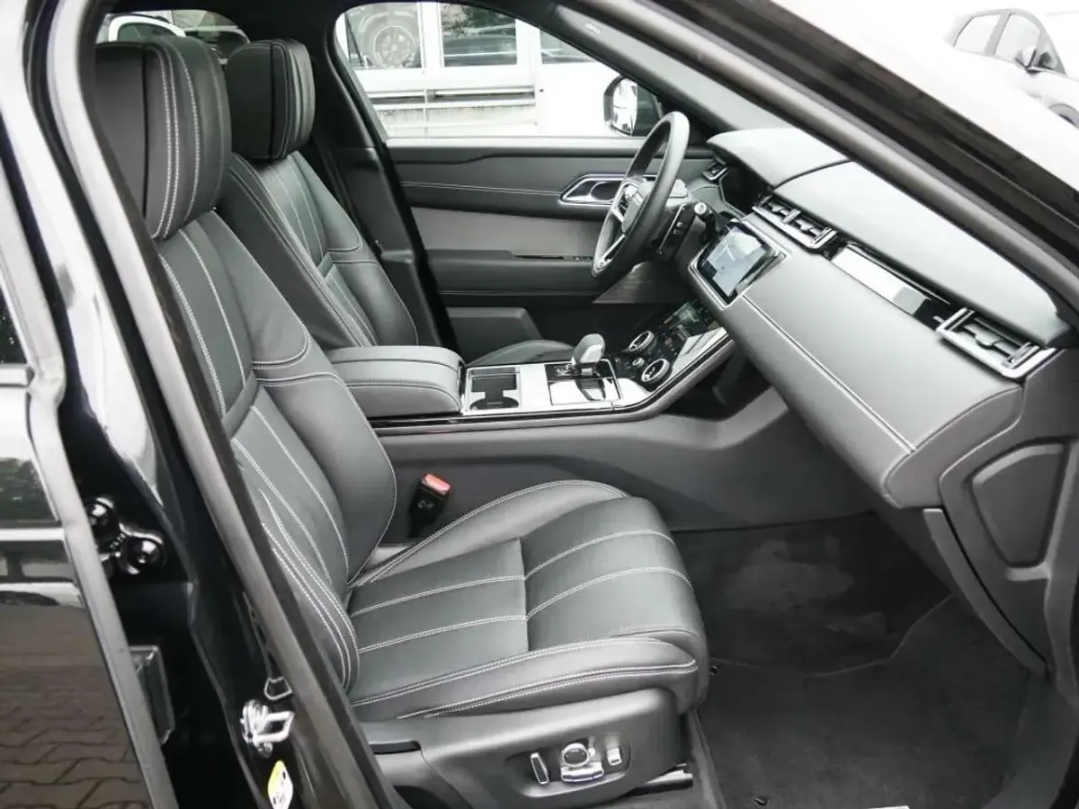 Gebraucht Land Rover Range Rover Velar HSE Dynamic 300 PS (220 kW) 2022 Schwarz SUV